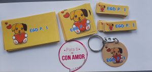 ETIQUETA ESCOLAR PAQUETE 2