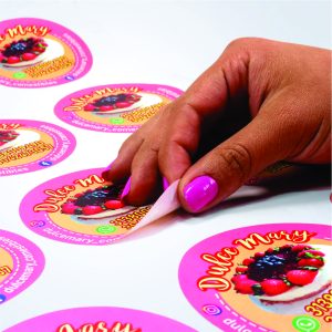 15 ETIQUETAS DE 7X7CMS.